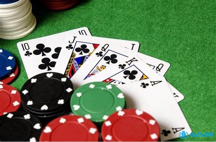 Khám phá thứ tự bài Poker cùng 868VIP nhé!